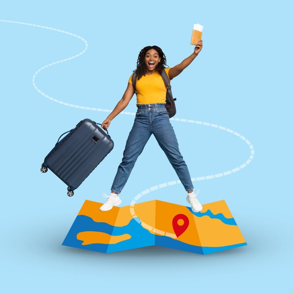 Voyageuse heureuse avec sa valise